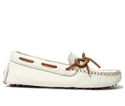 Boat Shoes & Slip-Ons>Minnetonka Women's Classic Driver Casual Shoes
