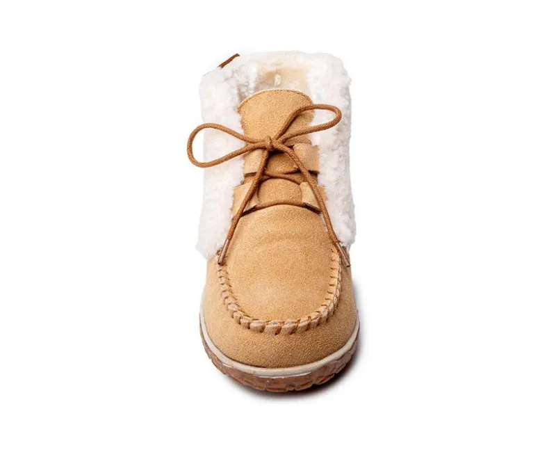 Cozy>Minnetonka Women's Torrey Winter Booties