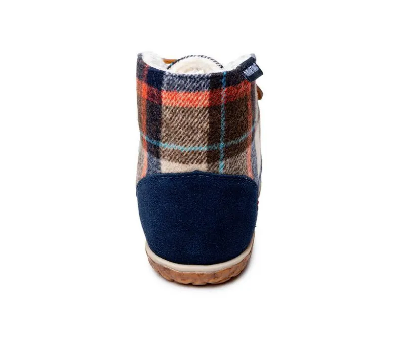 Cozy>Minnetonka Women's Torrey Winter Booties