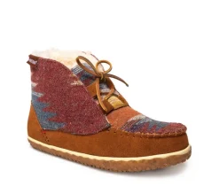 Cozy>Minnetonka Women's Torrey Winter Booties
