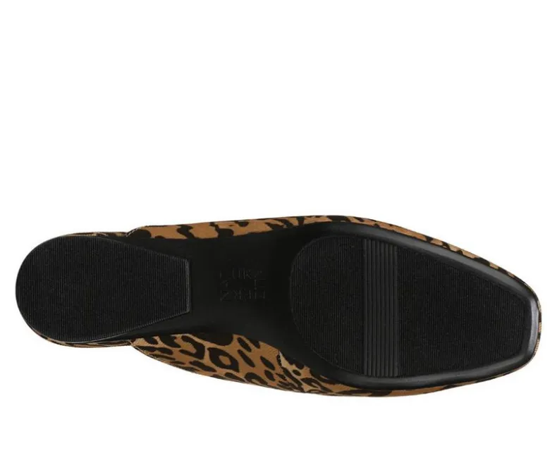 Clogs & Mules>Naturalizer Women's Apple Mary Jane Mules