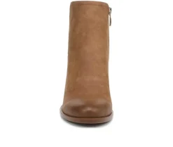 Boots & Booties><noscript><img width=