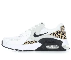 Fashion & Lifestyle|Athletics & Sneakers><noscript><img width=