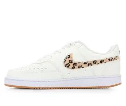 Fashion & Lifestyle|Athletics & Sneakers><noscript><img width=