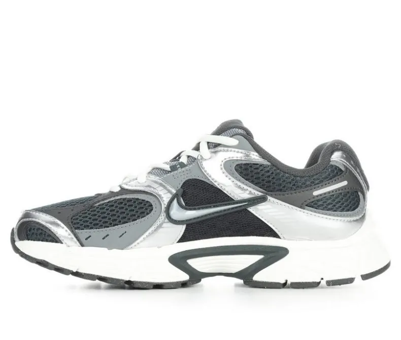 Running|Fashion & Lifestyle>Nike Women's V5 RNR Sneakers
