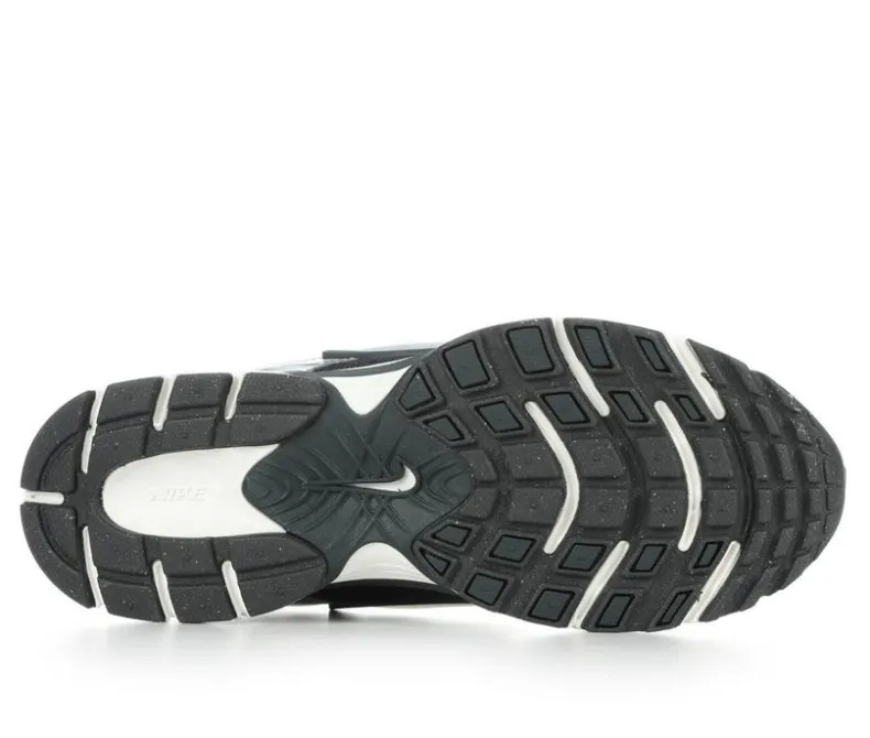 Running|Fashion & Lifestyle>Nike Women's V5 RNR Sneakers