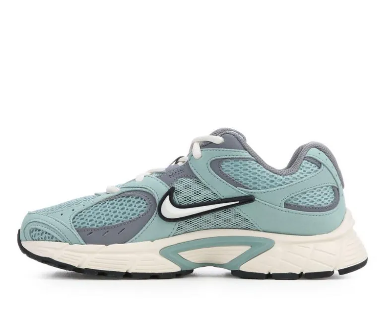 Running|Fashion & Lifestyle>Nike Women's V5 RNR Suede Sneakers