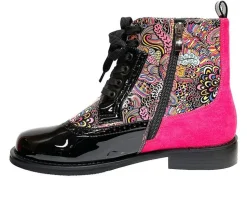 Lace Up><noscript><img width=