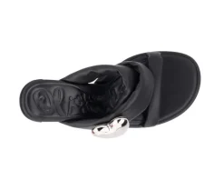 Sandals|Pumps & Heels><noscript><img width=