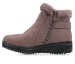 Boots & Booties><noscript><img width=