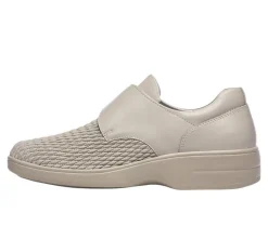 Loafers & Oxfords><noscript><img width=