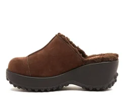 Clogs & Mules><noscript><img width=
