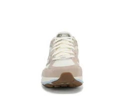 Athletics & Sneakers><noscript><img data-lazyloaded=