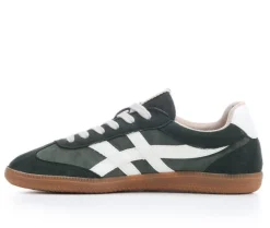 Fashion & Lifestyle|Athletics & Sneakers><noscript><img width=