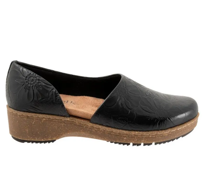 Boat Shoes & Slip-Ons>Softwalk Women's Addie Low Wedge Casual Shoes