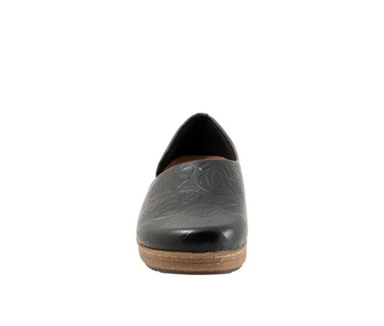 Boat Shoes & Slip-Ons>Softwalk Women's Addie Low Wedge Casual Shoes