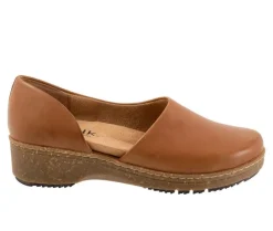 Boat Shoes & Slip-Ons>Softwalk Women's Addie Low Wedge Casual Shoes