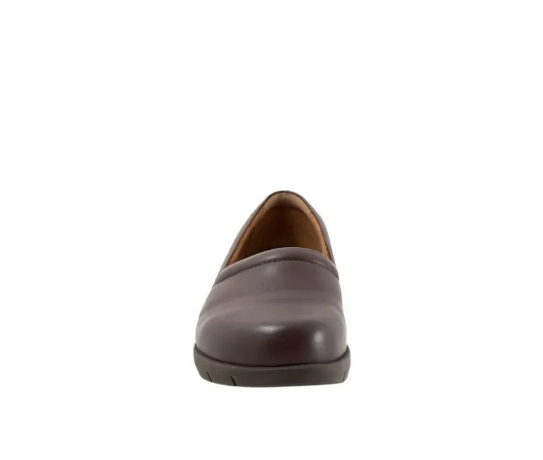 Boat Shoes & Slip-Ons>Softwalk Women's Adora 2.0 Casual Slip On Shoes