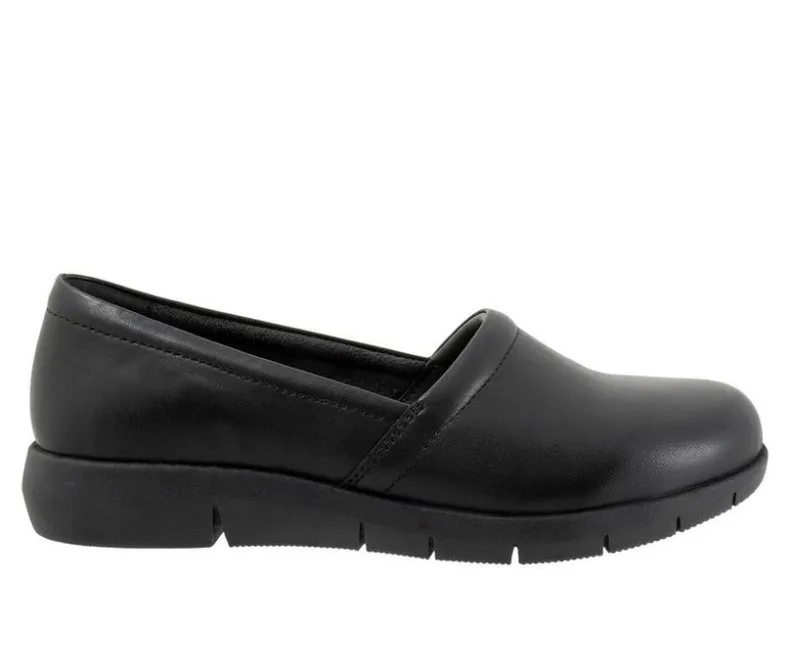Boat Shoes & Slip-Ons>Softwalk Women's Adora 2.0 Casual Slip On Shoes