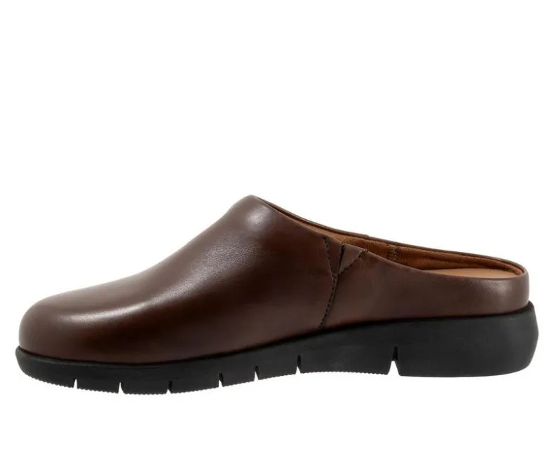 Clogs & Mules>Softwalk Women's Andria Clogs