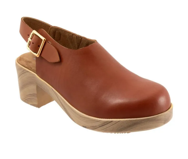 Clogs & Mules>Softwalk Women's Fairbanks Clogs