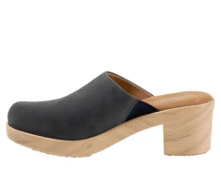 Clogs & Mules><noscript><img width=