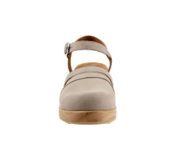 Clogs & Mules><noscript><img width=
