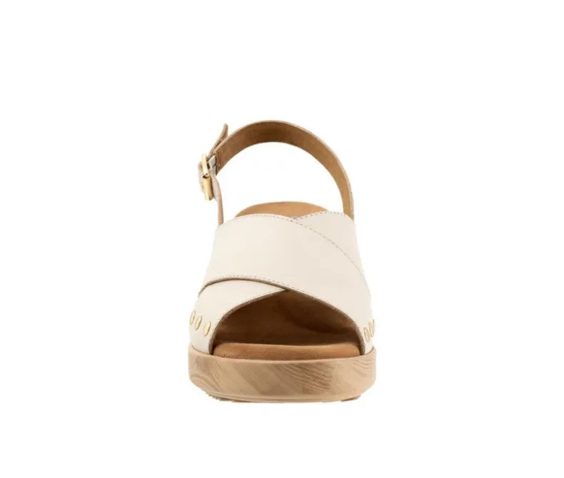 Clogs & Mules>Softwalk Women's Florence Clogs