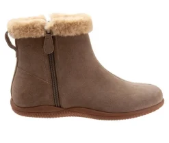 Cozy>Softwalk Women's Helena Winter Booties