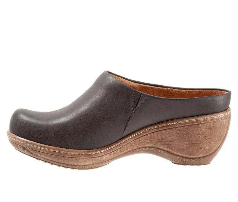 Clogs & Mules>Softwalk Women's Madison Clogs