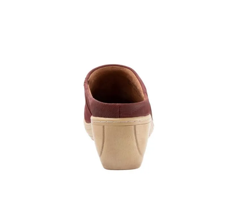 Clogs & Mules>Softwalk Women's Madison Clogs