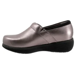 Clogs & Mules><noscript><img width=