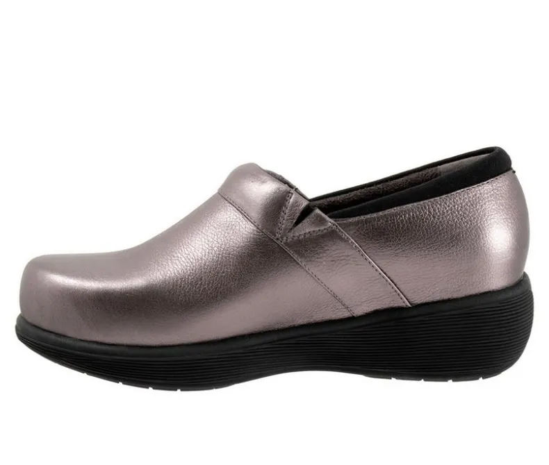 Clogs & Mules>Softwalk Women's Meredith Sport Clogs