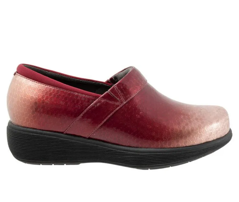 Clogs & Mules>Softwalk Women's Meredith Sport Clogs