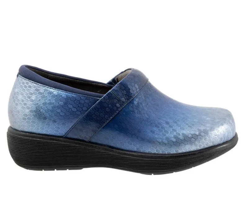 Clogs & Mules>Softwalk Women's Meredith Sport Clogs