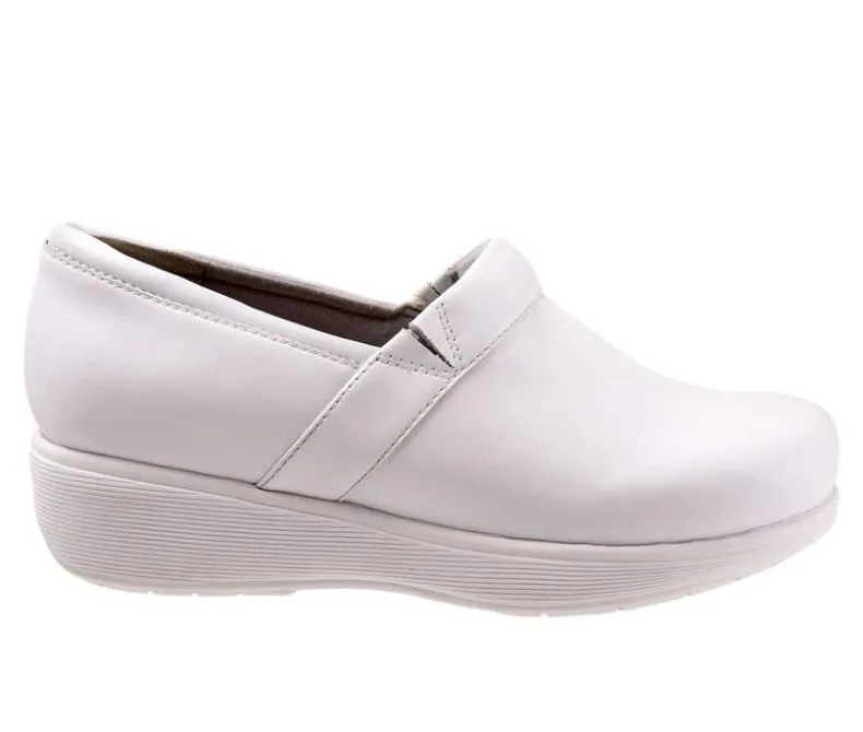 Clogs & Mules>Softwalk Women's Meredith Sport Clogs