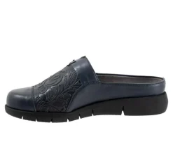 Clogs & Mules><noscript><img width=