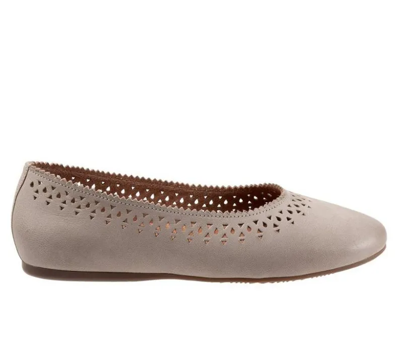 Flats>Softwalk Women's Selma Flats