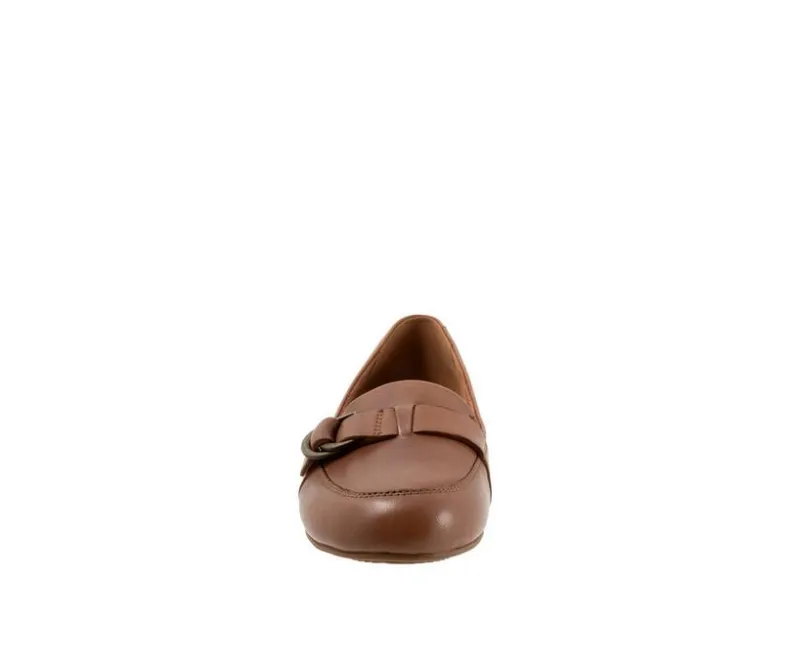 Loafers & Oxfords>Softwalk Women's Serra Loafers
