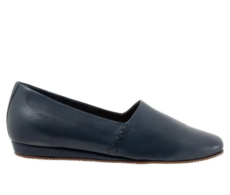 Loafers & Oxfords>Softwalk Women's Vale Loafers