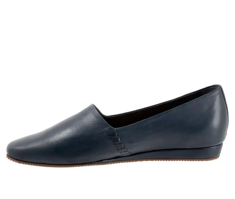Loafers & Oxfords>Softwalk Women's Vale Loafers