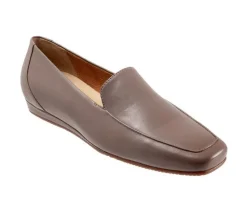 Loafers & Oxfords>Softwalk Women's Vista Loafers