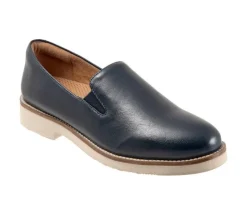 Loafers & Oxfords>Softwalk Women's Whistle II Heeled Loafers