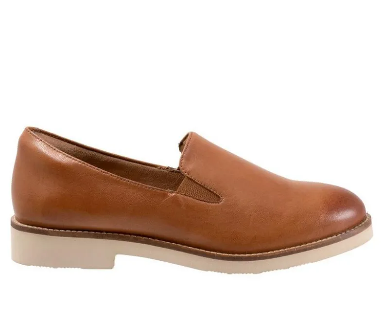 Loafers & Oxfords>Softwalk Women's Whistle II Heeled Loafers