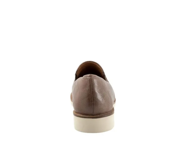 Loafers & Oxfords>Softwalk Women's Whistle II Heeled Loafers