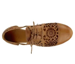 Loafers & Oxfords><noscript><img width=