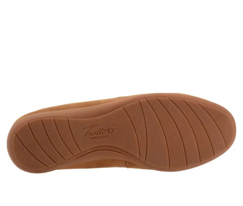 Loafers & Oxfords>Trotters Women's Dawson Moccasin Loafers