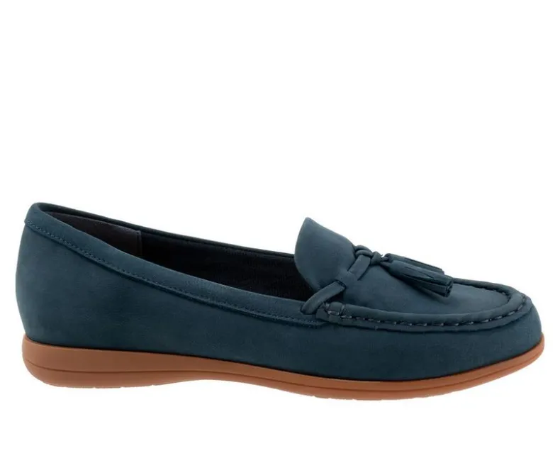 Loafers & Oxfords>Trotters Women's Dawson Moccasin Loafers