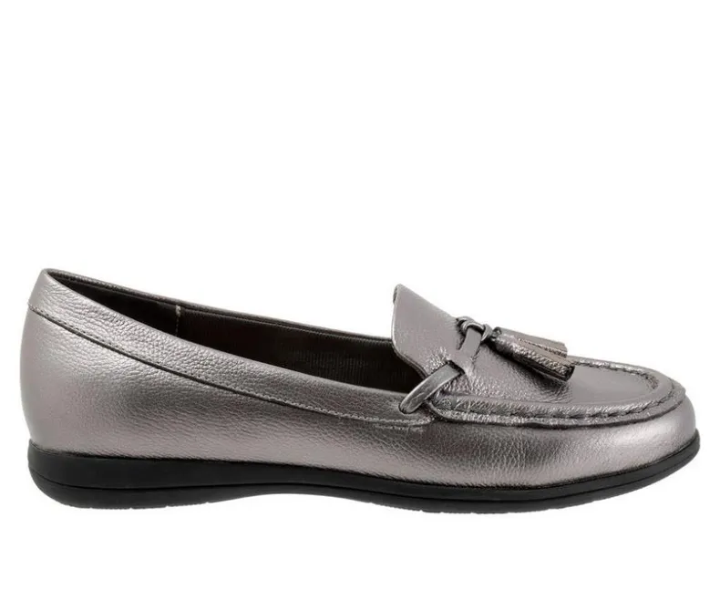 Loafers & Oxfords>Trotters Women's Dawson Moccasin Loafers