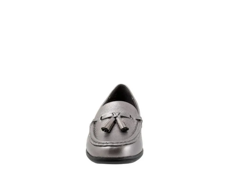 Loafers & Oxfords>Trotters Women's Dawson Moccasin Loafers